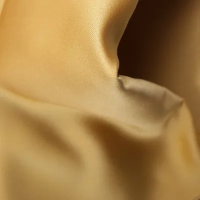 Raso oro - dettaglio 2