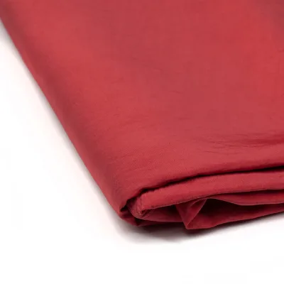 Shantung rosso - noleggio natale Montineri